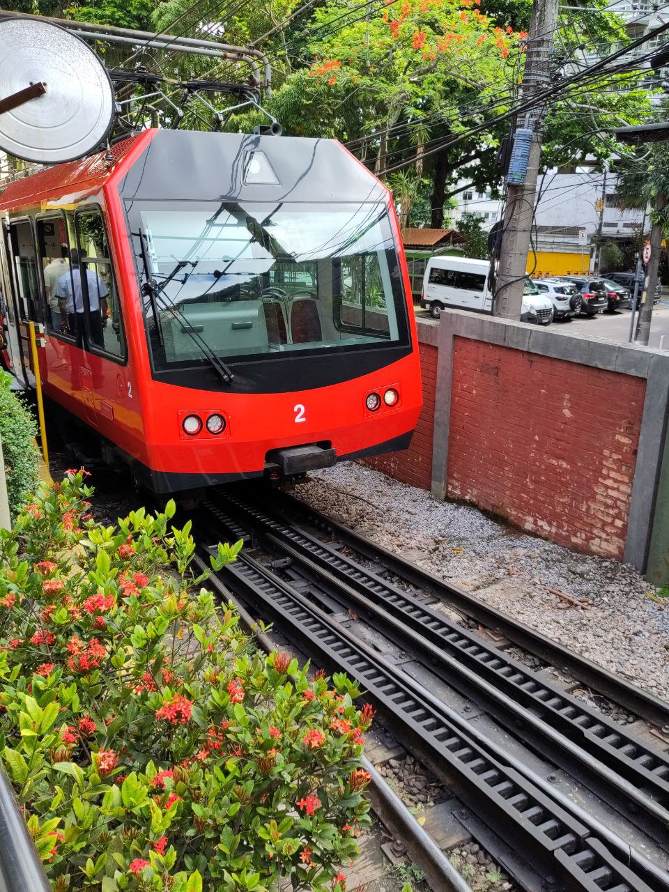 The cogwheel train which can be used to get up the Corcovado