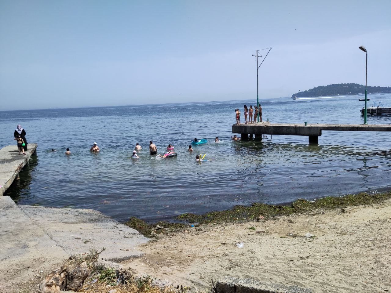 The only place in Adalar we found to go swimming for free